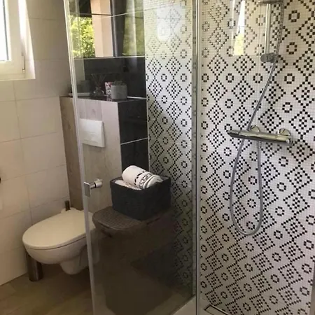 Billige Duesseldorf Reisholzer Bochnia